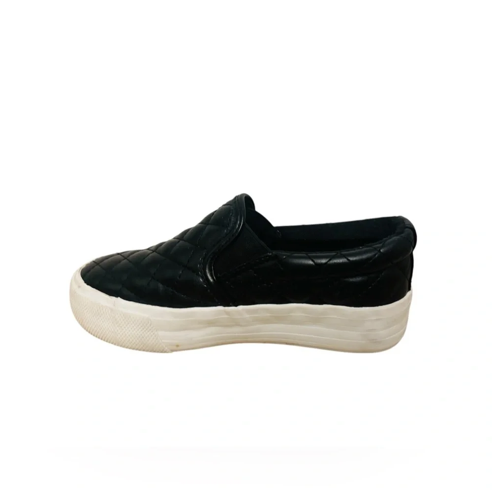 Mudd Kids Slip On Sneakers Black Faux Leather Shoes